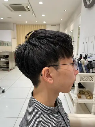 ショート メンズ JERICHO HAIR所属・河野 由佳の眉毛・アイブロウイメージ