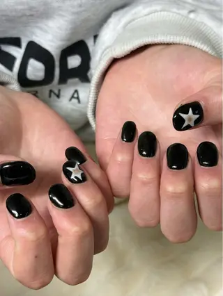 ネイル MITSUME 🎀 yumeのネイルデザイン