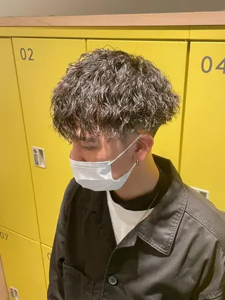 パーマ メンズ Le'a所属・渋谷/フェード/ 國分 翔のヘアスタイル