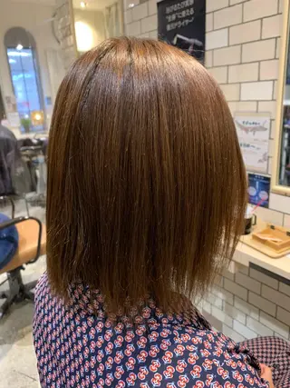 ミディアム カラー 遊佐 瑞紀のヘアスタイル