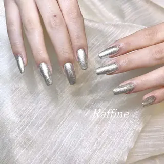 ネイル RAFFINE 月🦋🩵のネイルデザイン