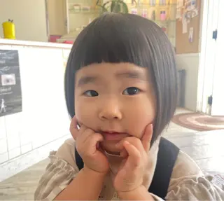 キッズ ヘアー    アンド  フェイス  Lien所属・橋口 千裕のヘアスタイル