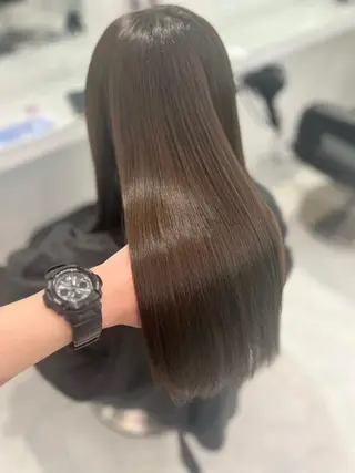 カラー 🌿赤み消しカラー 🌿THEATERのヘアスタイル