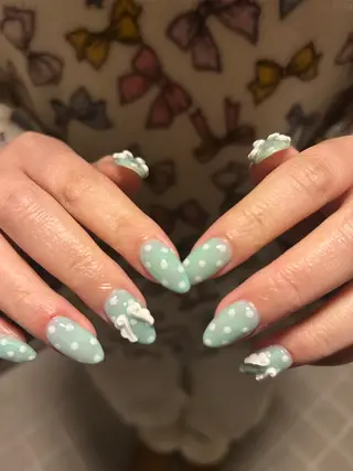 ネイル Luo 柚花のネイルデザイン