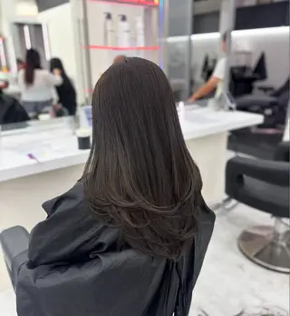 ロング カラー 🤍レイヤー/顔周り 暖色hirari🤍のヘアスタイル