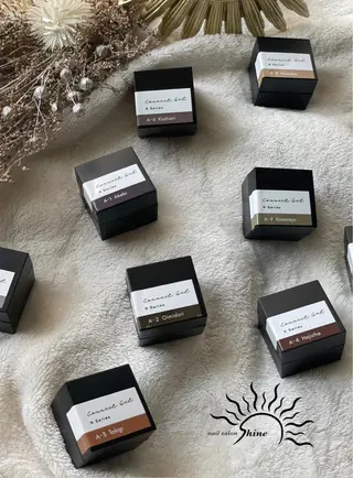 ネイル n.s _shineのネイルデザイン