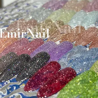 ネイル Emir Nailのネイルデザイン