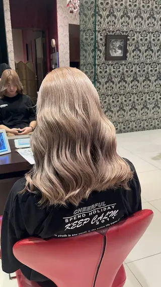 セミロング カラー 12月空きあり 上野颯太のヘアスタイル