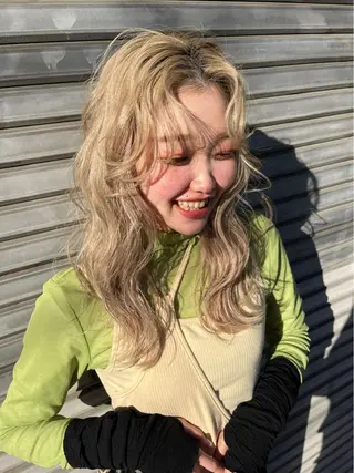 ヘアアレンジ niconail 千歳烏山店所属・niconail 🧣ayu 📍烏山のネイルデザイン