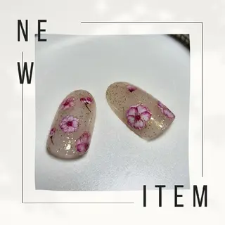 ネイル 矢野 美希のネイルデザイン