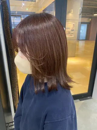 ミディアム カラー 高橋 侑莉亜のヘアスタイル