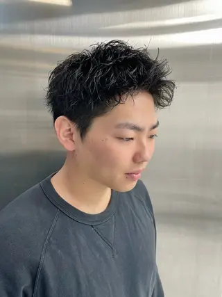 メンズ ツーブロ刈り上げ 小野寺望叶のヘアスタイル