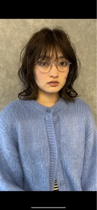 ミディアム 古沢 新のヘアスタイル