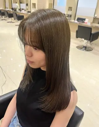 ロング カラー l'oeil by CLALA所属・CLALA 立町 /上野 幹奈のヘアスタイル