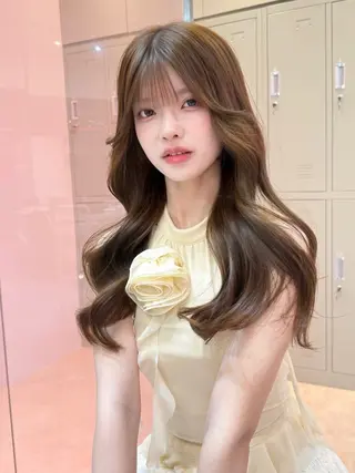 カラー 上品うるツヤ韓国ヘア 🤍Hanaのヘアスタイル
