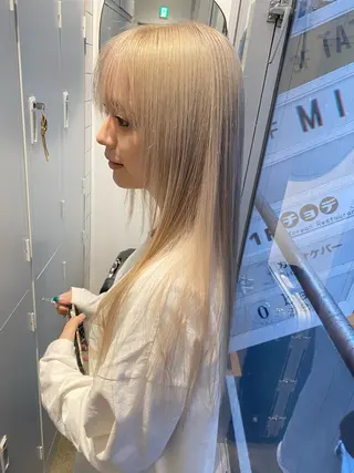 カラー SALOWIN新宿三丁目【サロウィン】所属・レイヤー🔶髪質改善 🔶透明感カラー青木のヘアスタイル