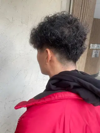 ショート パーマ メンズ 万都里 MATSURIのヘアスタイル