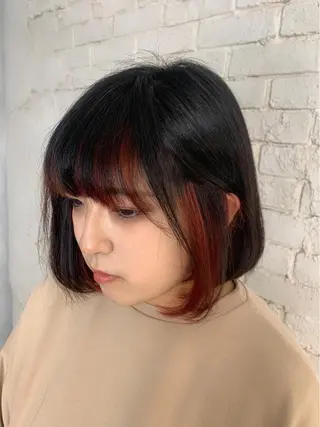 ショート u n aのヘアスタイル