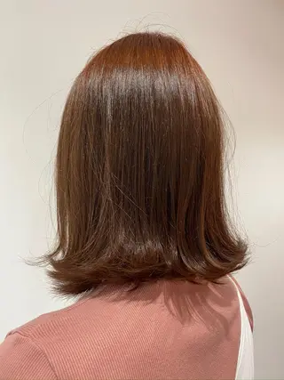 ミディアム 水谷 菜央のヘアスタイル