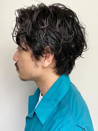 パーマ メンズ RIN／韓国ヘア レイヤーカットのヘアスタイル