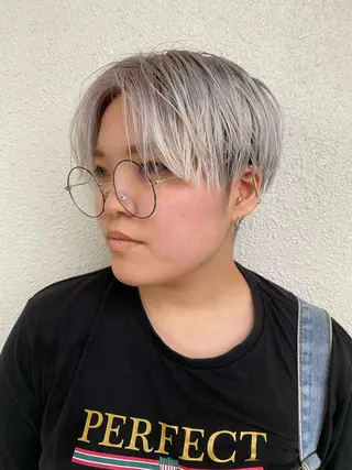 ショート カラー 大内田 凌馬のヘアスタイル