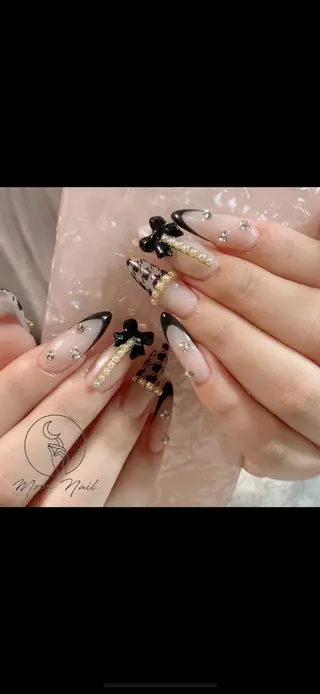 ネイル Moon  Nail /栄　大須のネイルデザイン