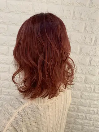 ミディアム カラー 福森 みずきのヘアスタイル