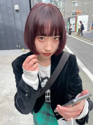 ショート カラー スパイラルパーマ 🌐hina⭐️のヘアスタイル