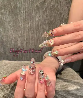 ネイル 相沢 さやかのネイルデザイン