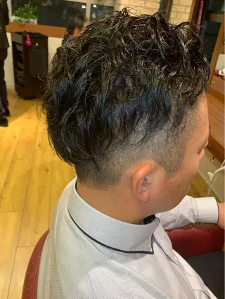 ショート パーマ メンズ SALOWIN GINZA所属・✨ツヤ髪デザイナー ✨ひかり✨のヘアスタイル