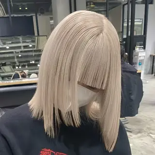 ショート カラー 原宿🩵ハイトーン 🍓ྀིまいか🩵のヘアスタイル