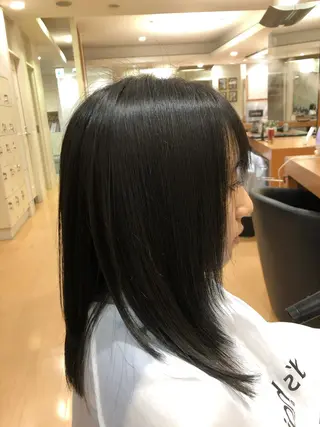 ミディアム カラー mod'shair船橋所属・ムロオカ ヨシキのヘアスタイル