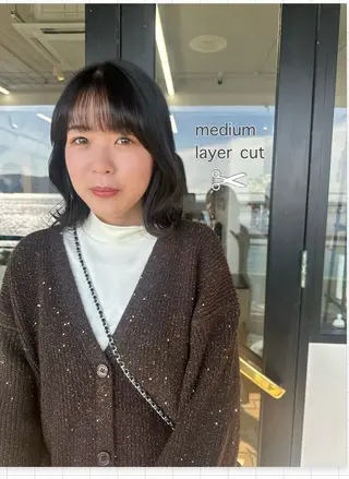 ミディアム 藤本 静香のヘアスタイル