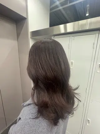 ロング カラー いとう このみのヘアスタイル