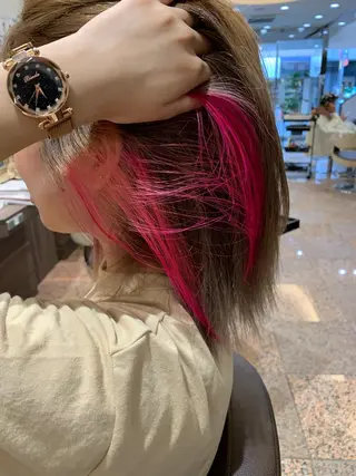 ショート カラー IwAsh中山所属・✂︎中山ブリーチ・ パーマ✂︎露木智也のヘアスタイル