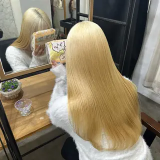 ロング カラー #韓国ハイトーン💓 TOWAのヘアスタイル