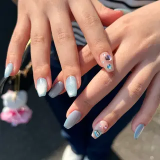 ネイル GRANDEUR焼津 Nana🦖のネイルデザイン