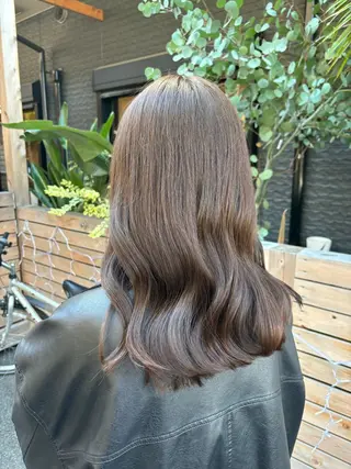 カラー マツムラ ミサキのヘアスタイル