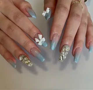 ネイル Nailsalon Olu所属・ネイリスト Nanaのネイルデザイン