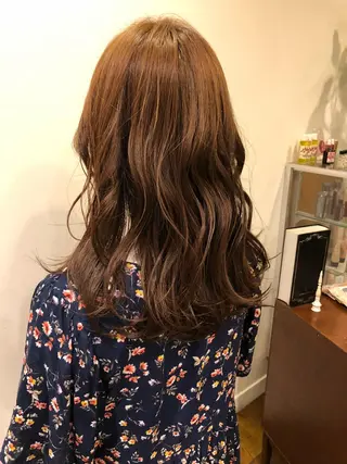 ミディアム カラー アライフ所属・牧田 真衣のヘアスタイル