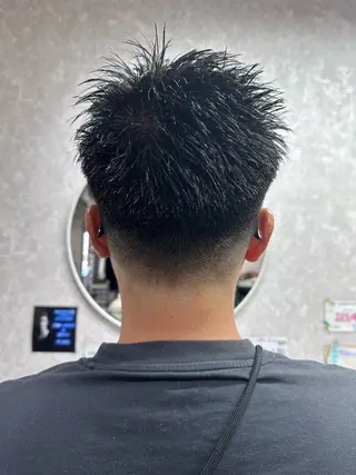 メンズ 横田 ひかるのヘアスタイル