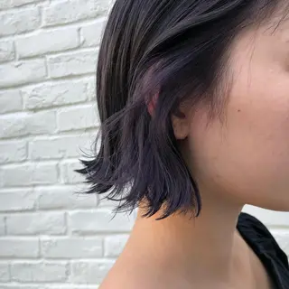 カラー ニシオカ タクヤのヘアスタイル