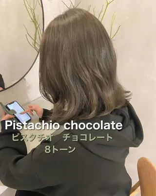 ミディアム レイヤーカットのプロ 大人ヘア宮森貴志のヘアスタイル