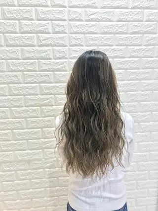 セミロング D.log 大和西大寺店所属・川崎 雅大のヘアスタイル