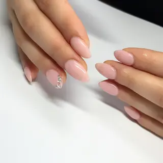 ネイル 《カメレオン》 西田美輝のヘアスタイル