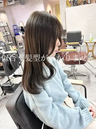 セミロング 横田 ひかるのヘアスタイル