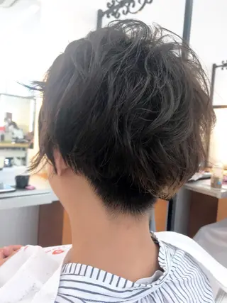 ショート パーマ 奈良崎 和弘のヘアスタイル