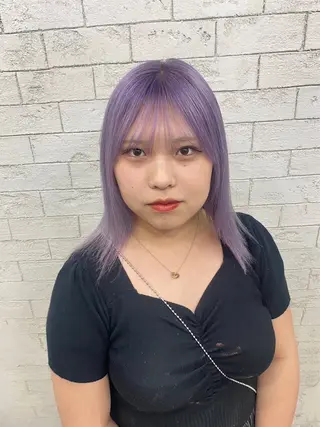 セミロング カラー ホワイト/店長/カラ ー講師/錦糸町/岩崎のヘアスタイル