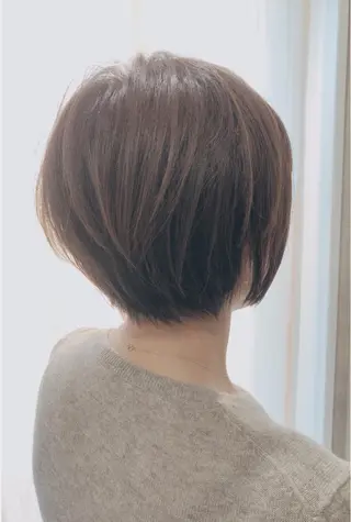 ショート カラー 野咲き 美容室のマツエク・マツパデザイン