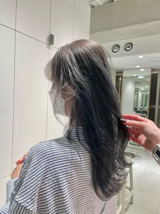 ロング MAYU/ハイトーン /レイヤーカットのヘアスタイル